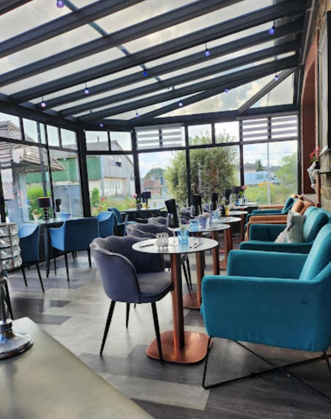 Logis Hotel Restaurant L'Auberge Normande 캐런탱 외부 사진
