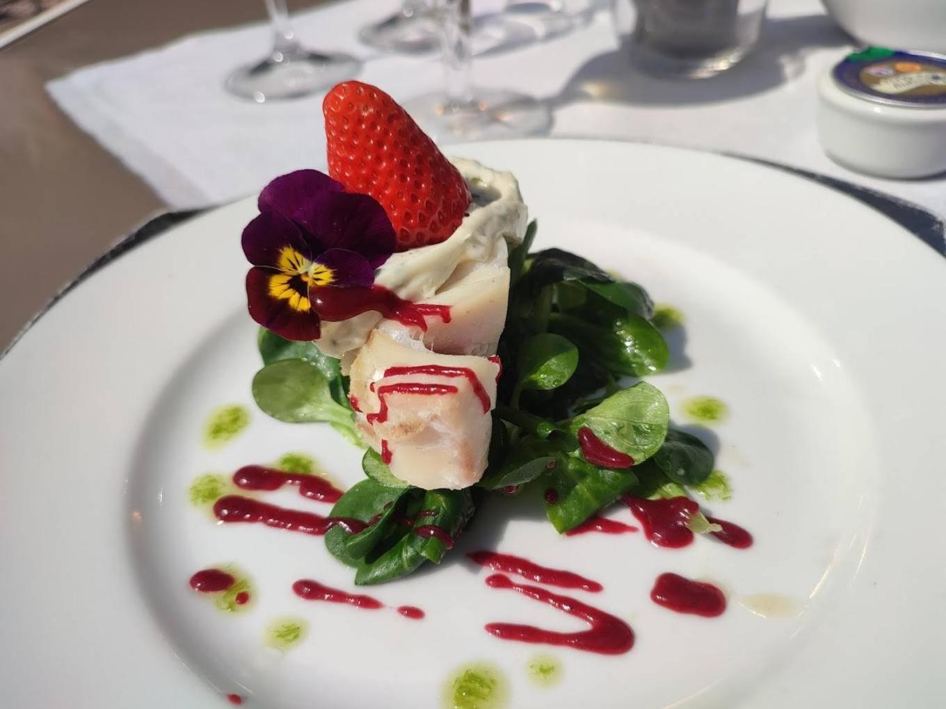 Logis Hotel Restaurant L'Auberge Normande 캐런탱 외부 사진